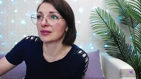 camelia_lillie online show from May 15, 11:12 pm