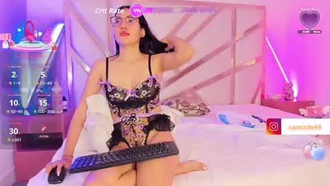 Snapshot of cameron_cutee chatting on November 1, 7:27 pm Cameron Cutee online show from November 1, 7:27 pm