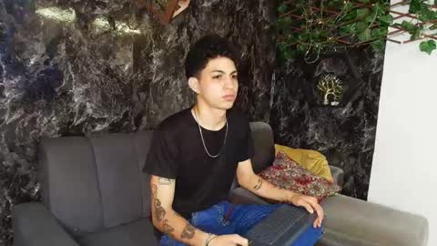 CAMERON online show from January 7, 4:04 am