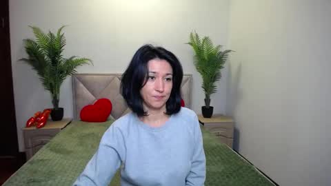 Snapshot of cameronenns chatting on October 9, 6:33 am Cameronenns online show from October 9, 6:33 am