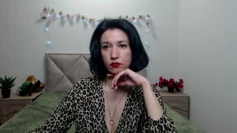 Cameronenns online show from May 18, 1:17 pm