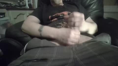 Snapshot of cameronrays chatting on March 23, 11:09 pm CameronRays online show from March 23, 11:09 pm