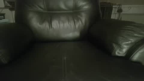 Snapshot of cameronrays chatting on April 7, 11:37 pm CameronRays online show from April 7, 11:37 pm