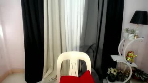 ANDREA online show from March 25, 1:44 am