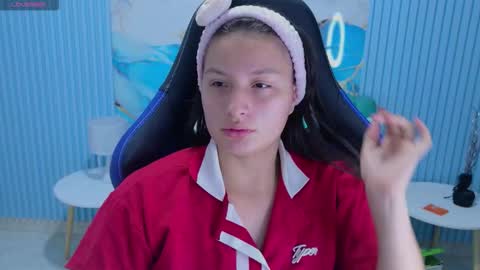 Cami  online show from December 15, 12:20 pm