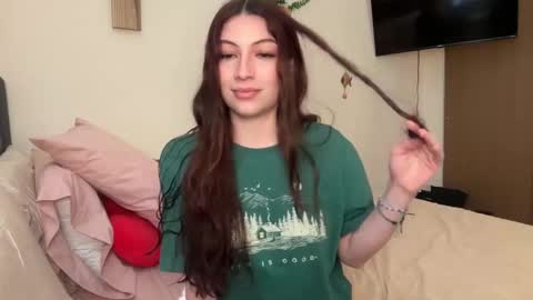 Camila online show from February 11, 7:19 pm