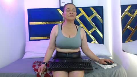 Snapshot of camiangel69 chatting on June 10, 2:05 pm CAMI online show from June 10, 2:05 pm