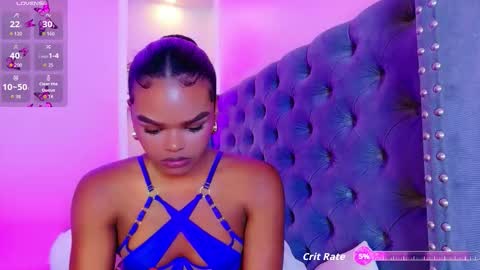 camiestrada online show from November 22, 7:24 pm