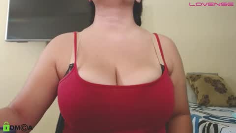 Camila  online show from November 22, 2:27 pm