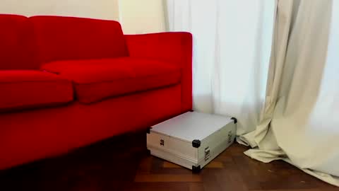 Snapshot of camila_berk chatting on December 18, 11:56 am Cami online show from December 18, 11:56 am