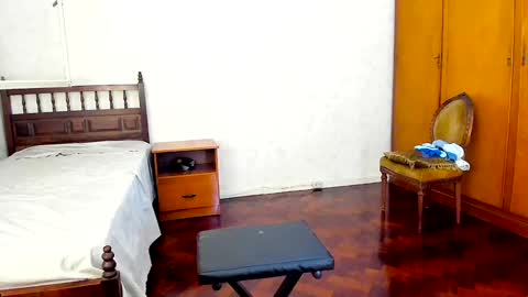 Snapshot of camila_berk chatting on January 24, 3:22 am Cami online show from January 24, 3:22 am