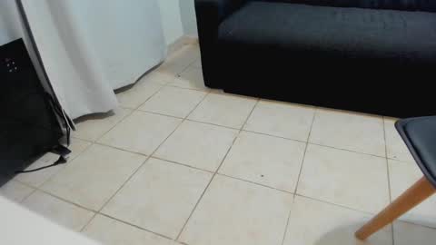 Snapshot of camila_berk chatting on November 8, 5:18 am Cami online show from November 8, 5:18 am