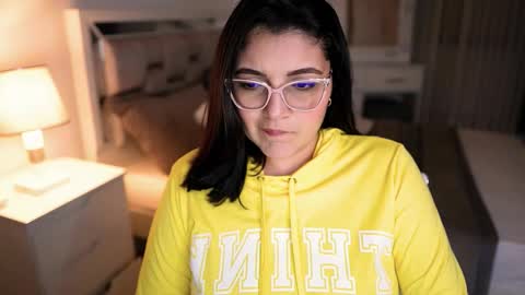 Camila buitrago online show from October 1, 11:44 pm