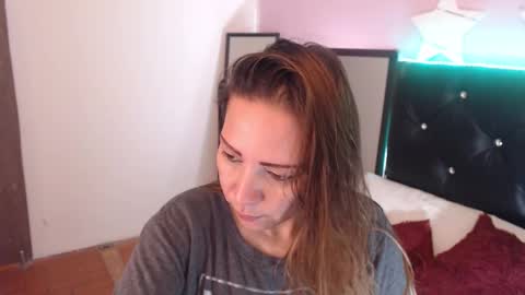 camila online show from October 18, 12:28 pm