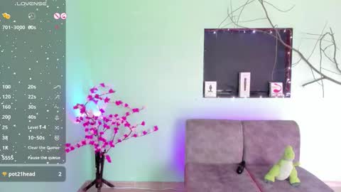 C A M I L A online show from November 14, 4:38 pm