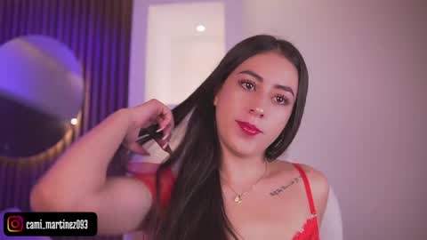 Snapshot of camila_martinez9 chatting on May 5, 11:29 am camila_martinez9 online show from May 5, 11:29 am
