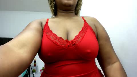 Camila online show from December 14, 9:58 am