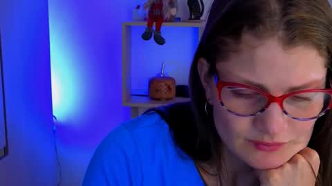 Snapshot of camila_ventura chatting on December 3, 7:56 pm Camila ventura online show from December 3, 7:56 pm