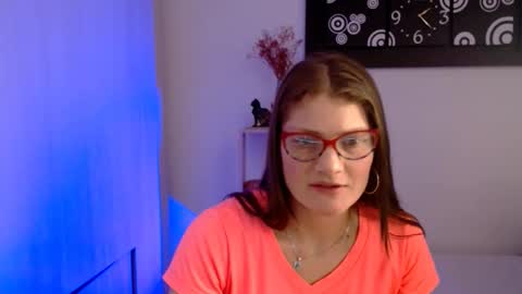 Snapshot of camila_ventura chatting on February 1, 7:12 pm Camila ventura online show from February 1, 7:12 pm