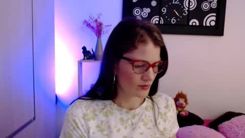 Snapshot of camila_ventura chatting on March 1, 11:01 am Camila ventura online show from March 1, 11:01 am