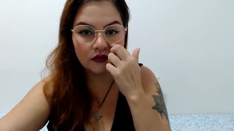 Camila Villaneva online show from October 9, 1:20 pm