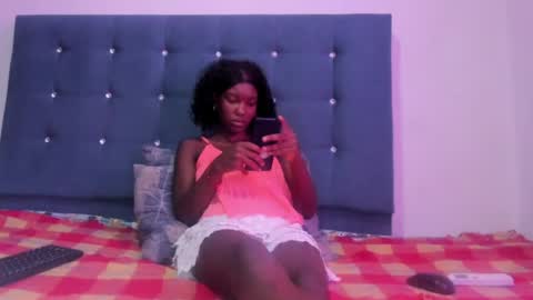 camila_vixen1 online show from May 3, 3:18 pm