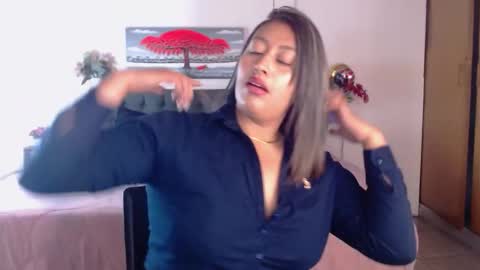 Snapshot of camilaa_m chatting on September 30, 2:44 pm camilaa_m online show from September 30, 2:44 pm