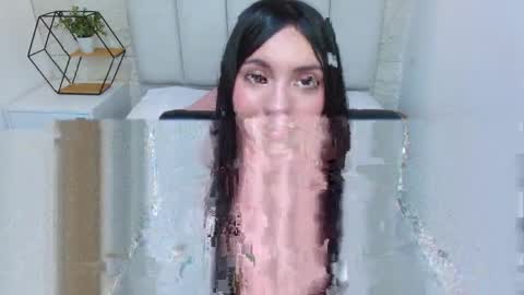 Cami online show from May 11, 2:45 pm