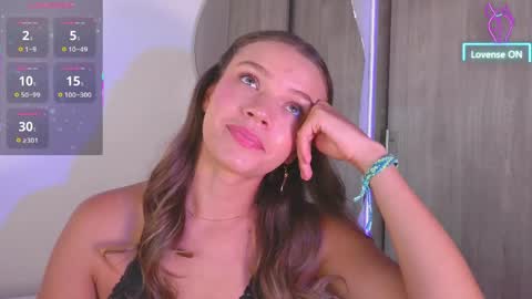 Camila Monroee  online show from May 15, 1:51 pm