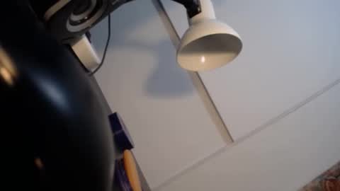 camilaparrisx online show from January 21, 7:15 am