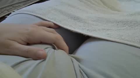 flash 50 tokens BIG CLIT  tits pussy. masturbation big clit 150 tokens fingers inside pussy 1000 tk  pump big clit 300 tk online show from March 6, 4:47 pm