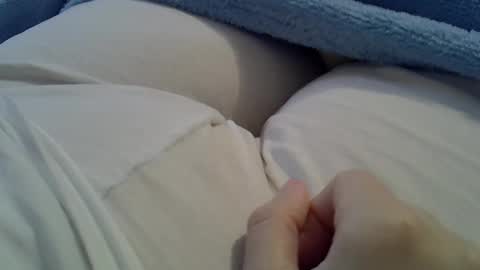 flash 50 tokens BIG CLIT  tits pussy. masturbation big clit 150 tokens fingers inside pussy 1000 tk  pump big clit 300 tk online show from May 5, 6:27 pm