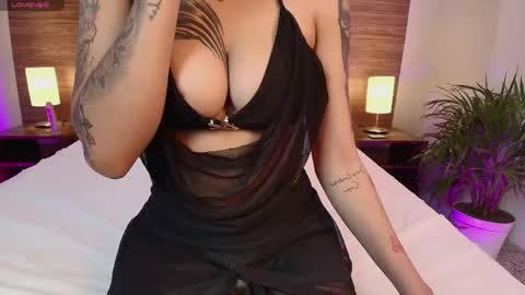 Camila Velour  online show from May 10, 6:40 am
