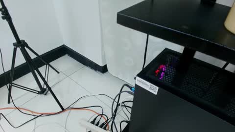 camilavoit online show from October 29, 4:04 am