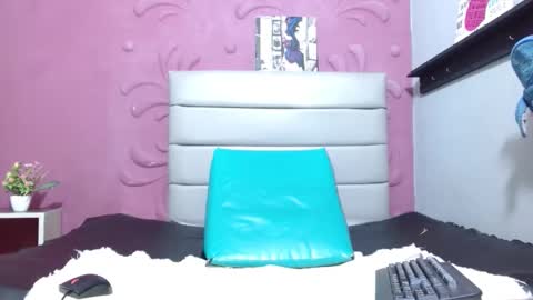 camilawilliams707rs online show from February 27, 3:17 am