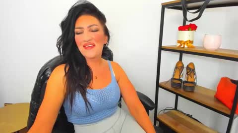 CamileEyes online show from December 8, 3:24 pm