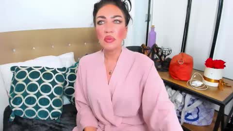 CamileEyes online show from December 23, 8:33 am