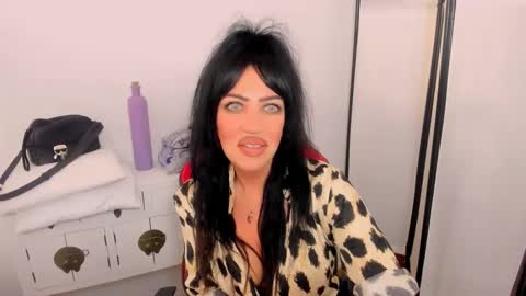 CamileEyes online show from December 30, 3:24 pm