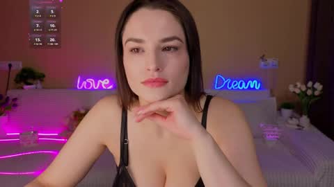 camilla__1one online show from April 1, 1:50 am
