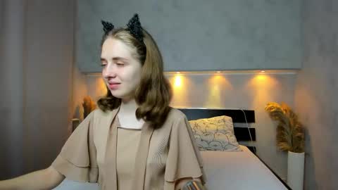 Snapshot of camilla_kelly chatting on September 10, 12:21 am Camilla online show from September 10, 12:21 am