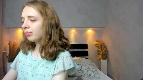 Snapshot of camilla_kelly chatting on September 25, 12:36 am Camilla online show from September 25, 12:36 am