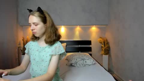 Snapshot of camilla_kelly chatting on September 26, 12:36 am Camilla online show from September 26, 12:36 am