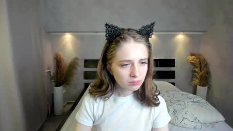 Snapshot of camilla_kelly chatting on October 8, 1:14 am Camilla online show from October 8, 1:14 am