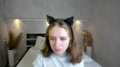 Snapshot of camilla_kelly chatting on October 9, 1:14 am Camilla online show from October 9, 1:14 am