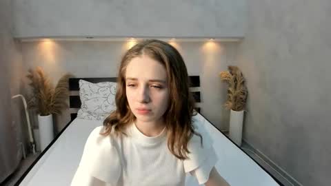 Snapshot of camilla_kelly chatting on October 23, 1:16 am Camilla online show from October 23, 1:16 am