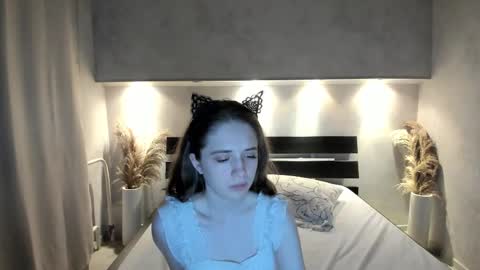 Snapshot of camilla_kelly chatting on October 26, 1:11 am Camilla online show from October 26, 1:11 am