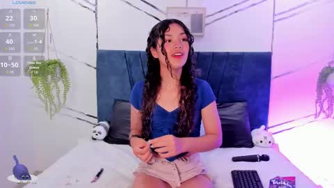 camilla_miller01 online show from November 12, 9:25 pm