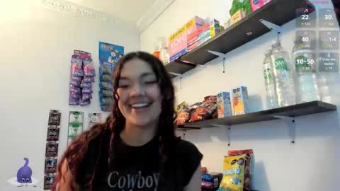 camilla_miller01 online show from March 11, 11:00 pm