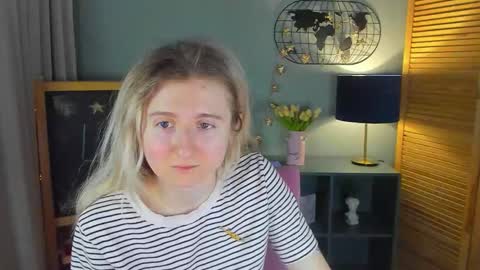 camilladreamer online show from March 8, 12:52 am