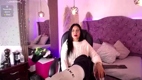 Camille online show from December 20, 10:11 am